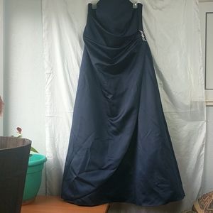 David's Bridals Dress Size 18